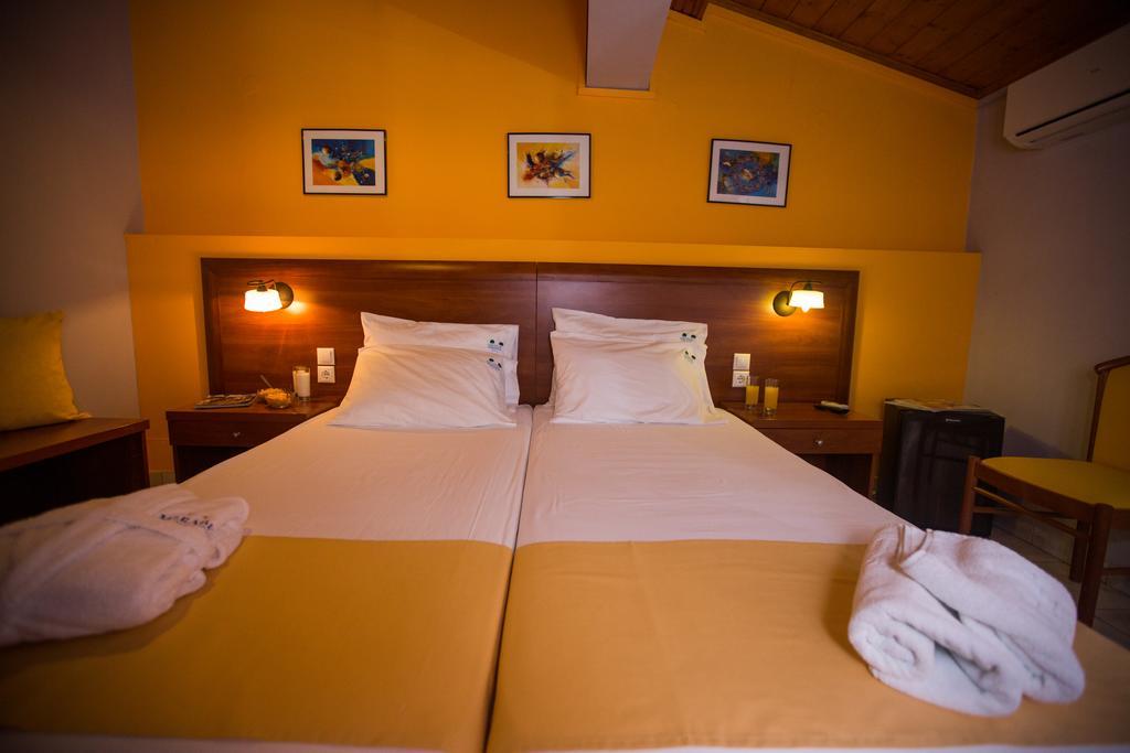 Mirabel Citycenter Hotel Argostoli  Zewnętrze zdjęcie
