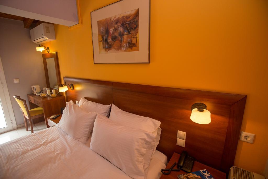 Mirabel Citycenter Hotel Argostoli  Zewnętrze zdjęcie