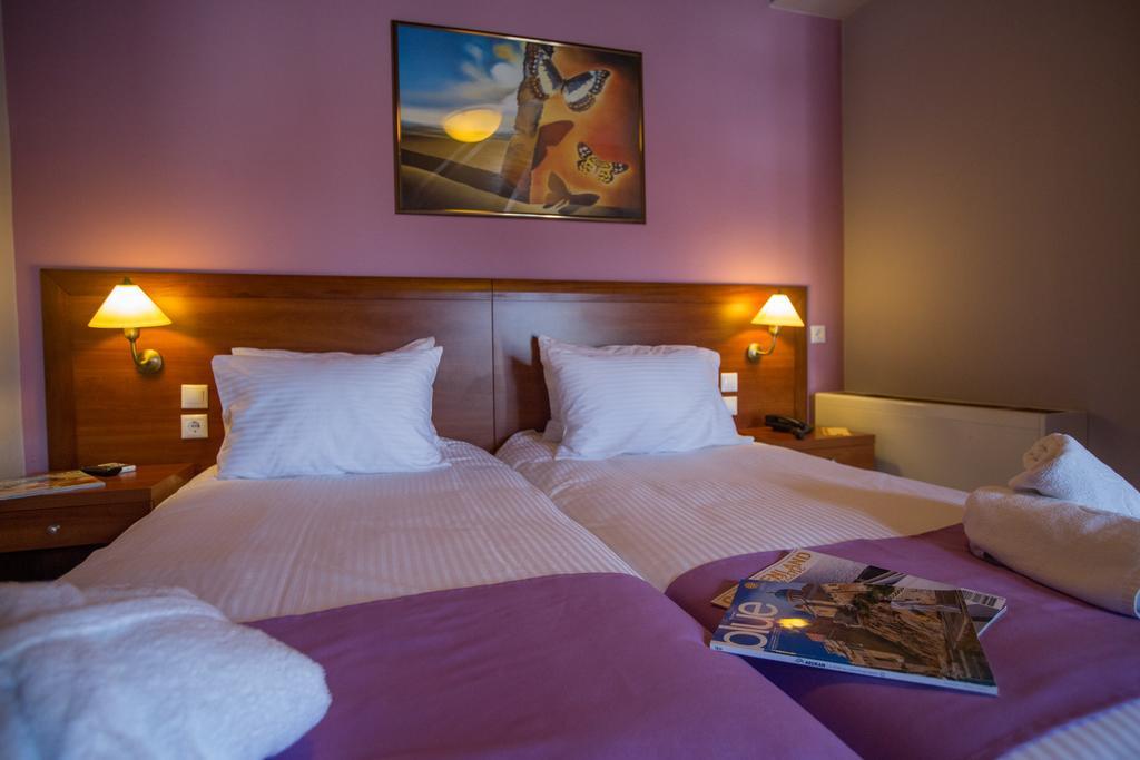 Mirabel Citycenter Hotel Argostoli  Zewnętrze zdjęcie