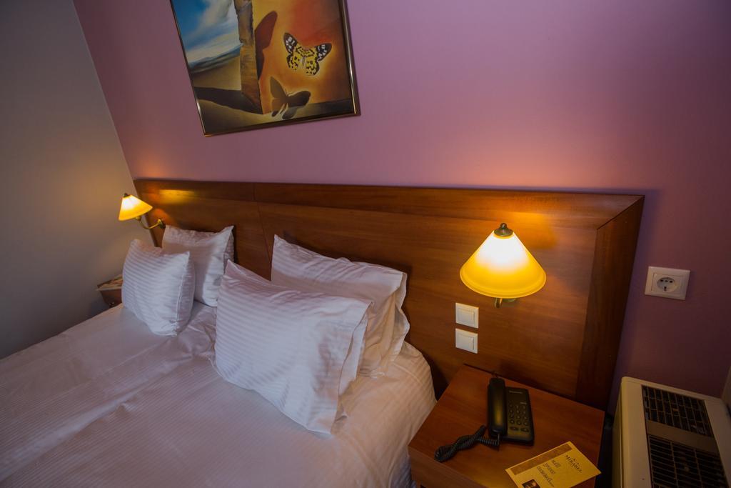 Mirabel Citycenter Hotel Argostoli  Zewnętrze zdjęcie