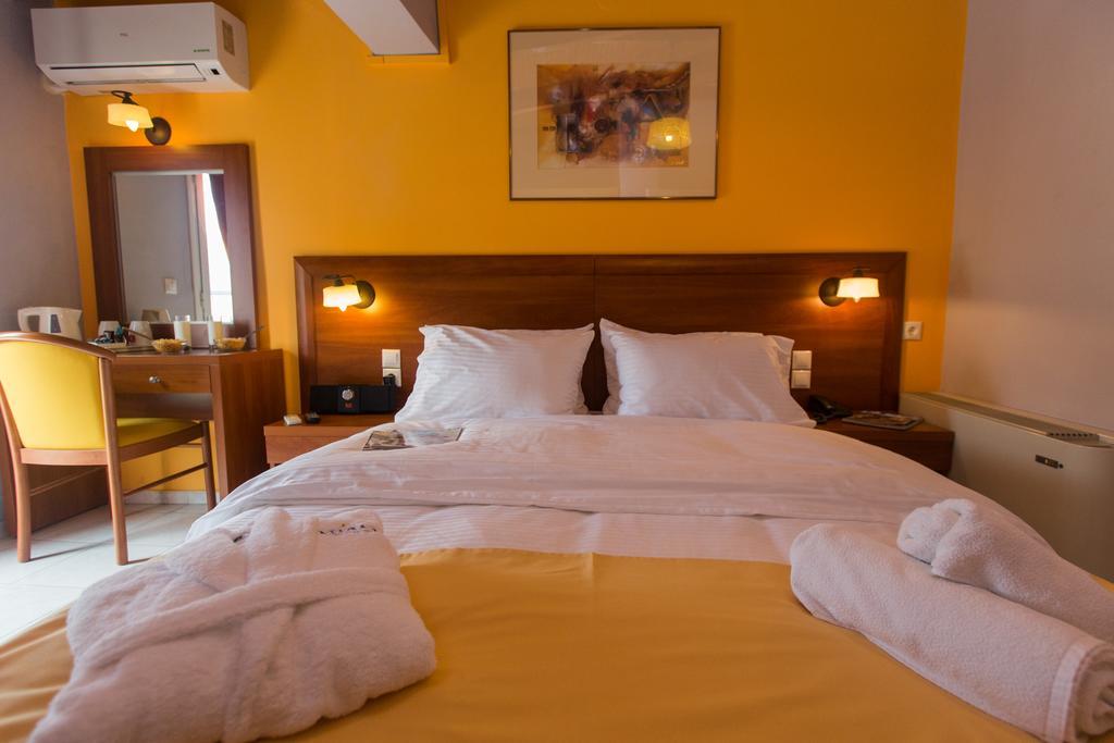 Mirabel Citycenter Hotel Argostoli  Zewnętrze zdjęcie